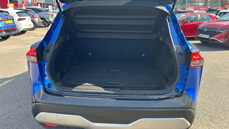 Nissan Qashqai 1.3 DiG-T MH N-Connecta 5dr Petrol Hatchback